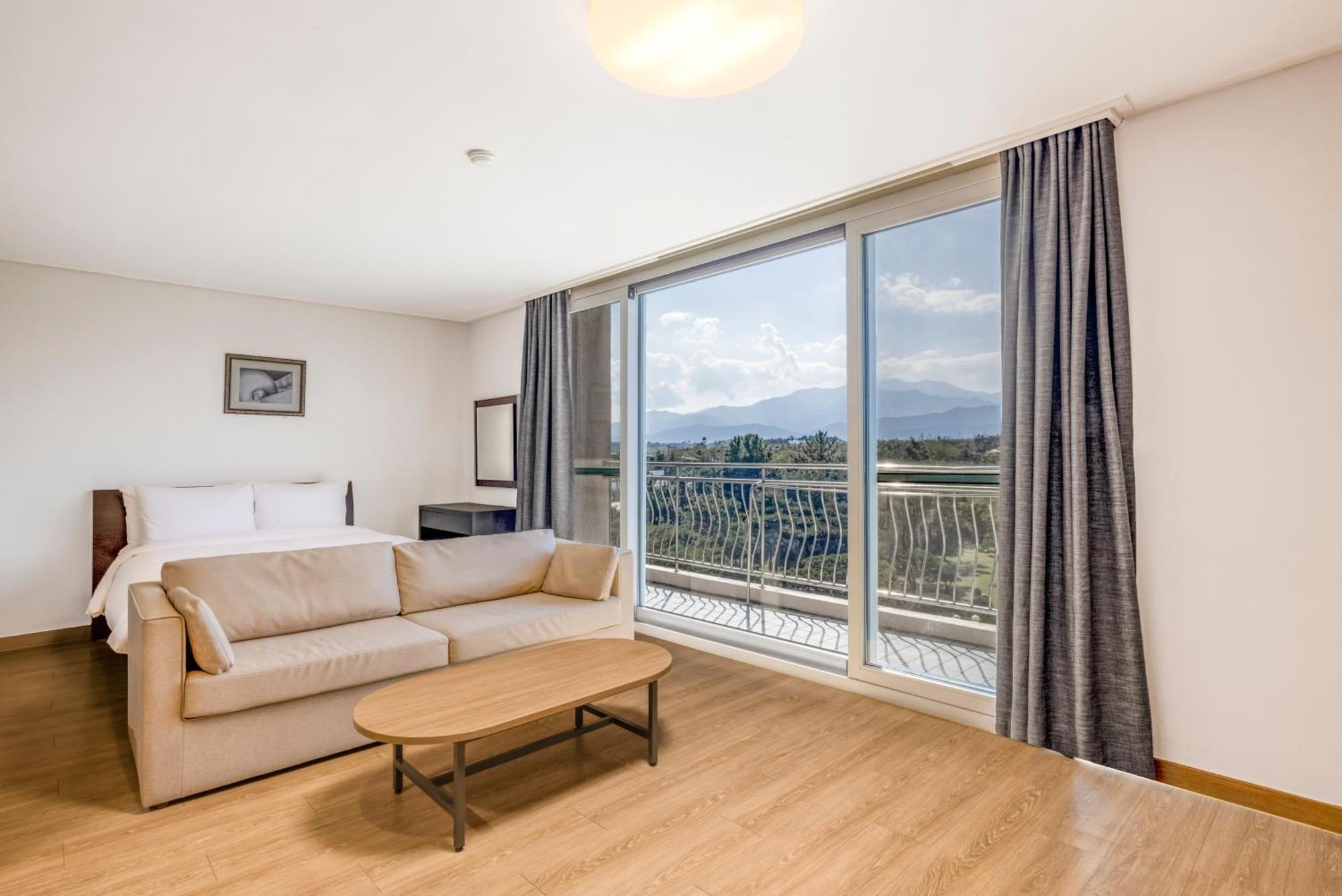 Kensington Resort Seorak Beach Σόκο Εξωτερικό φωτογραφία